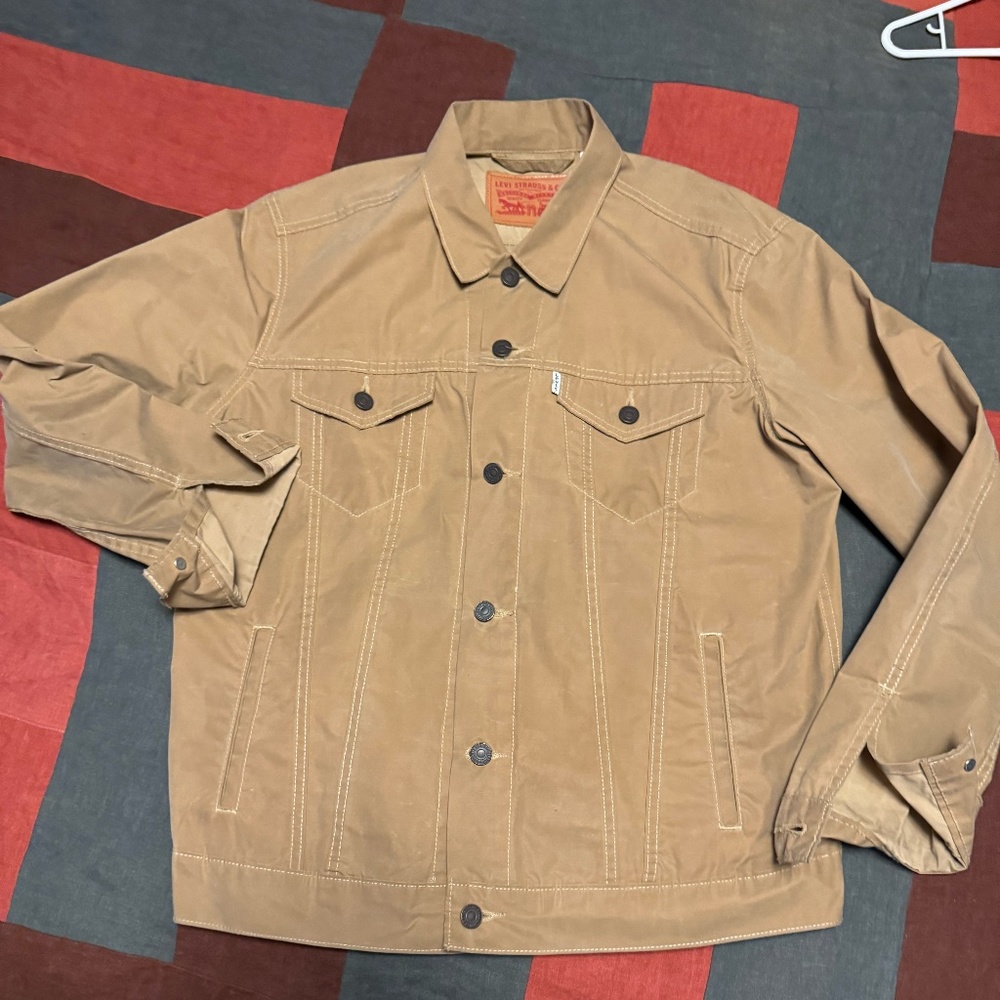 Wax levi's trucker jacket tan